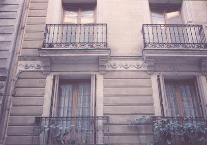 Edificio Rehabilitado en Calle Campomanes
