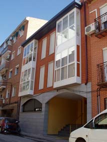 Edificio de viviendas y garajes en Calle Daoiz y Velarde